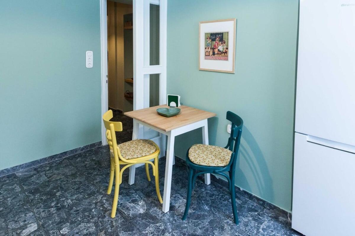Pagrati Urban Oasis Getaway 2Bd Apt With Balcony Афины Экстерьер фото